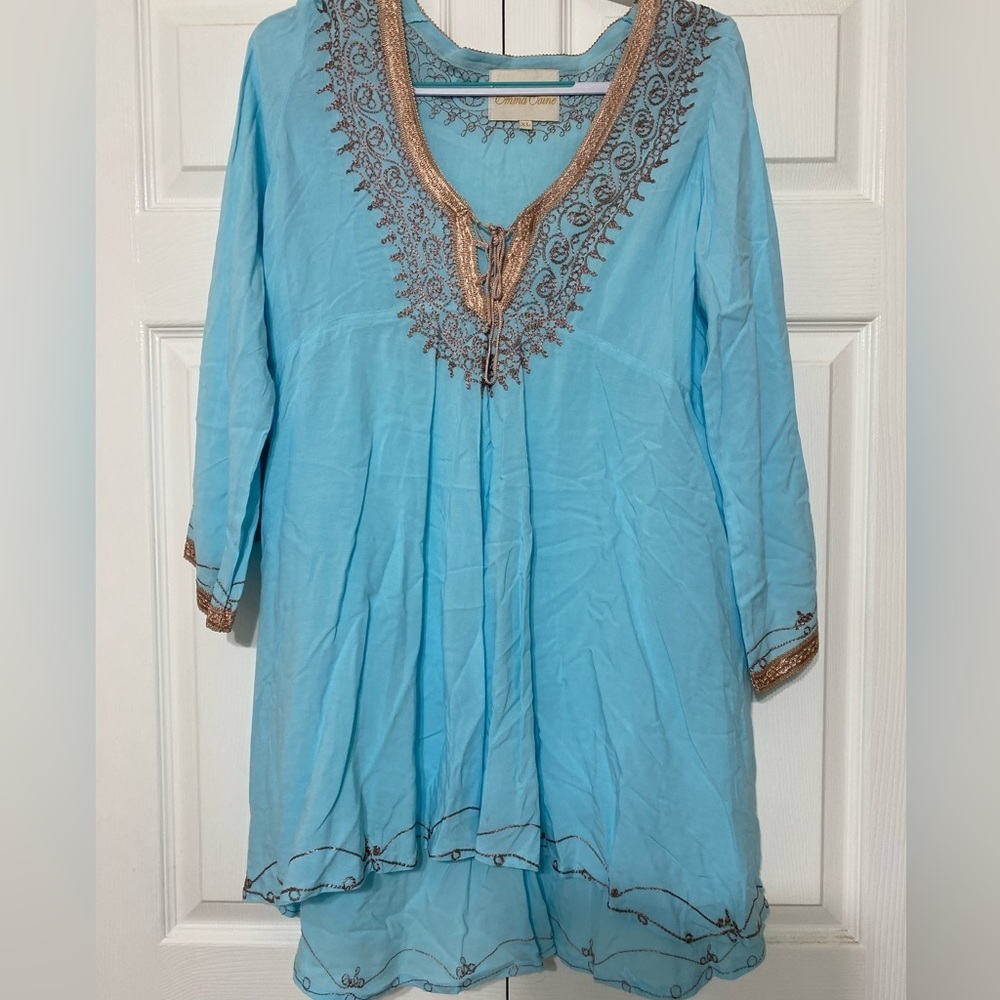 - Emma Caine Turquoise embroidered coverup size XL
